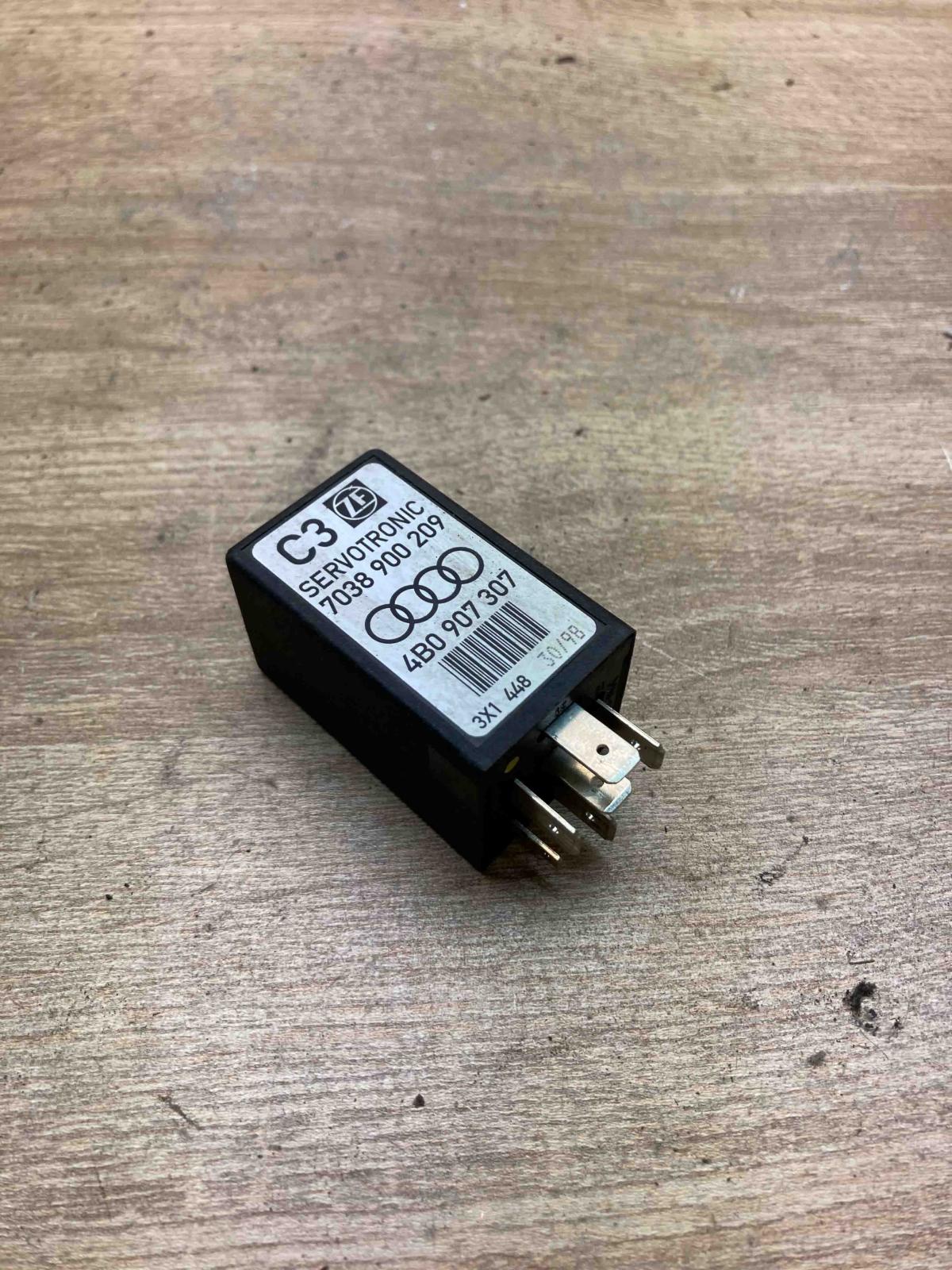 4B0907307 7038900209 392 Other relay Audi A6 S6 C6 4F