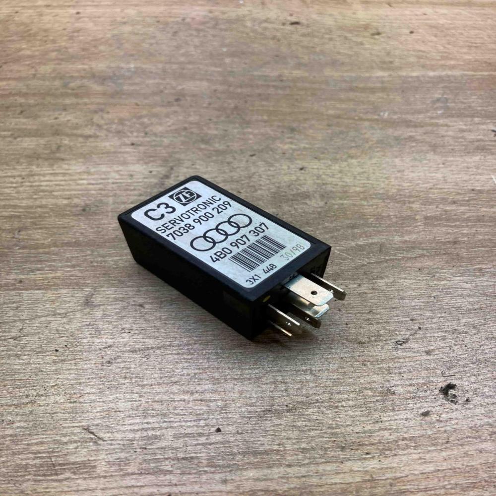 4B0907307 7038900209 392 Other relay Audi A6 S6 C6 4F