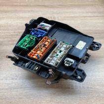 175827 271D25  Fuse box set Mazda 5