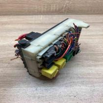 98BG 14K150 AD 93BG 14A073 EF  Fuse module Ford Mondeo MK II