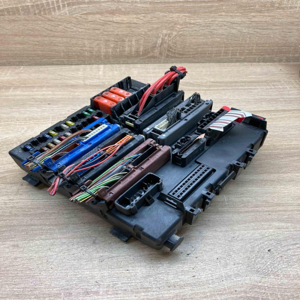 13170890 460023260 60EEEA Fuse module Opel Vectra C
