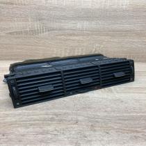 4D0820951 5399388200  Dash center air vent grill Audi A8 S8 D2 4D