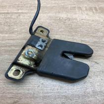 827505   Tailgate/trunk/boot lock/catch/latch Volkswagen PASSAT B5
