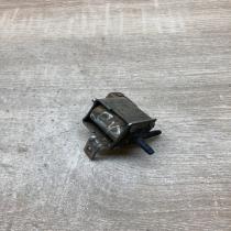 028906283B 72192413  Vacuum valve Audi 80 90 S2 B4