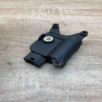 3C0907511A 0132801362  Air flap motor/actuator Volkswagen Golf VI