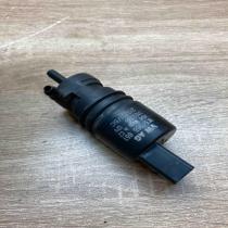 1K5955651 3122785  Windscreen/windshield washer pump Audi A6 S6 C7 4G