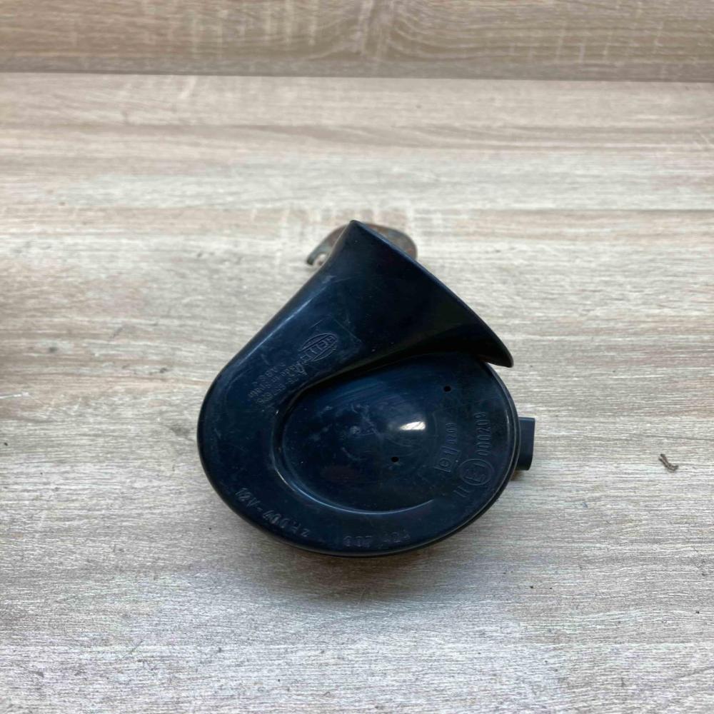 A 28 657625   Horn signal Opel Zafira A