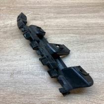 3AA807184   Front bumper mounting bracket Volkswagen PASSAT B7