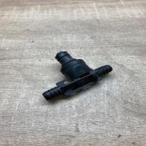 06B133753D C299076  Valve vacuum Volkswagen PASSAT B6