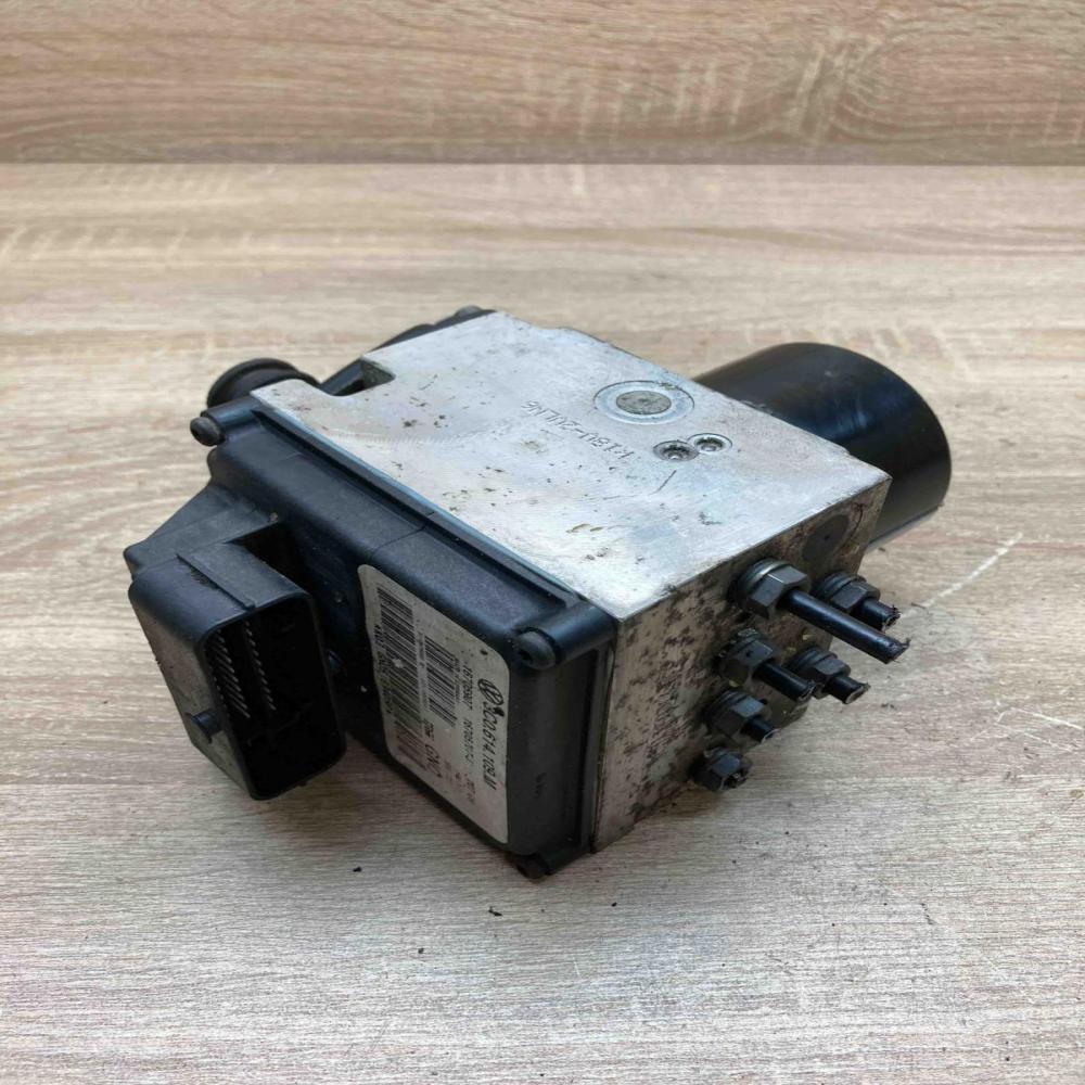 3C0614109M 16705707J  ABS Pump Volkswagen PASSAT B7