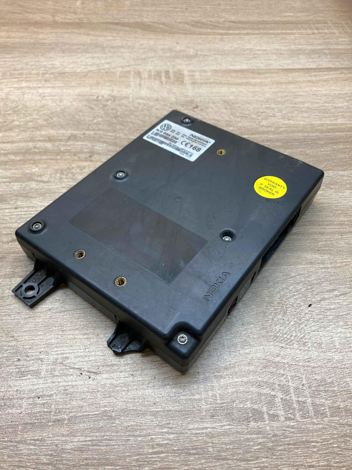 3C0035730 0516761  Phone control unit/module Volkswagen PASSAT B6