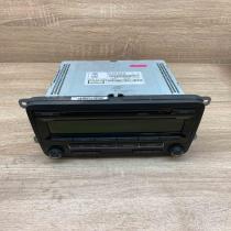 1K0035164H 28438051  Radio/CD/DVD/GPS head unit Volkswagen Jetta VI