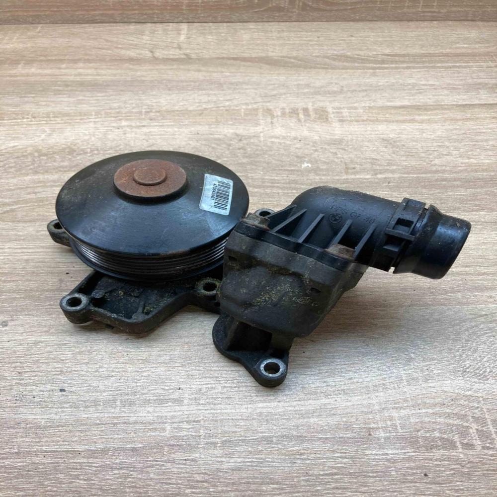 473842901   Water pump BMW 5 F10 F11