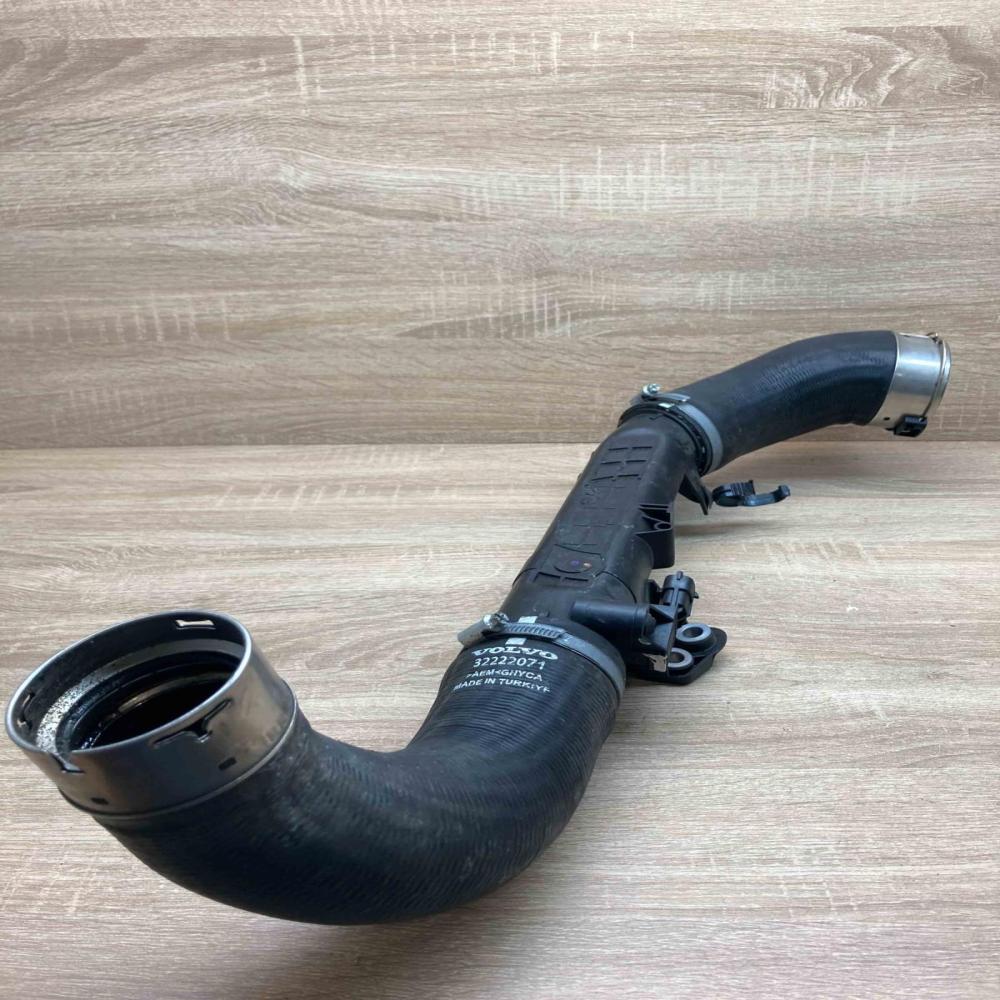 31422153 31432308  Intercooler hose/pipe Volvo V40