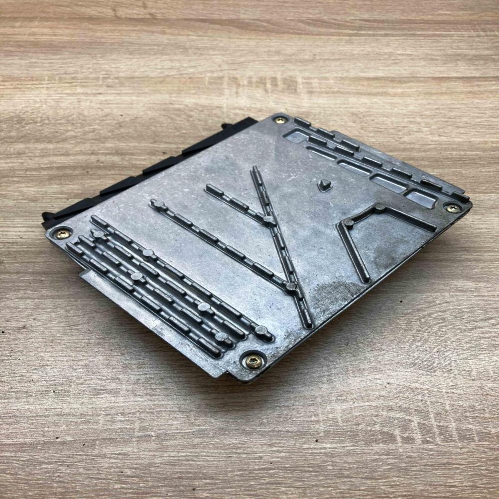 09470429B 0281001776 99069 Engine control unit/module ECU Volvo S80