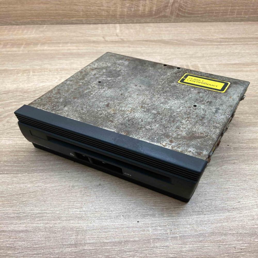 4D0919887D 7612001275  Navigation unit CD/DVD player Audi A6 S6 C5 4B