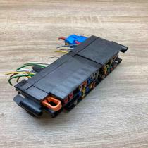 9635518180 189028  Fuse module Peugeot 206