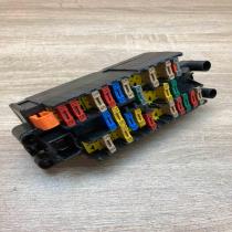 9635518180 189028  Fuse module Peugeot 206