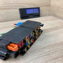9635518180 189028  Fuse module Peugeot 206