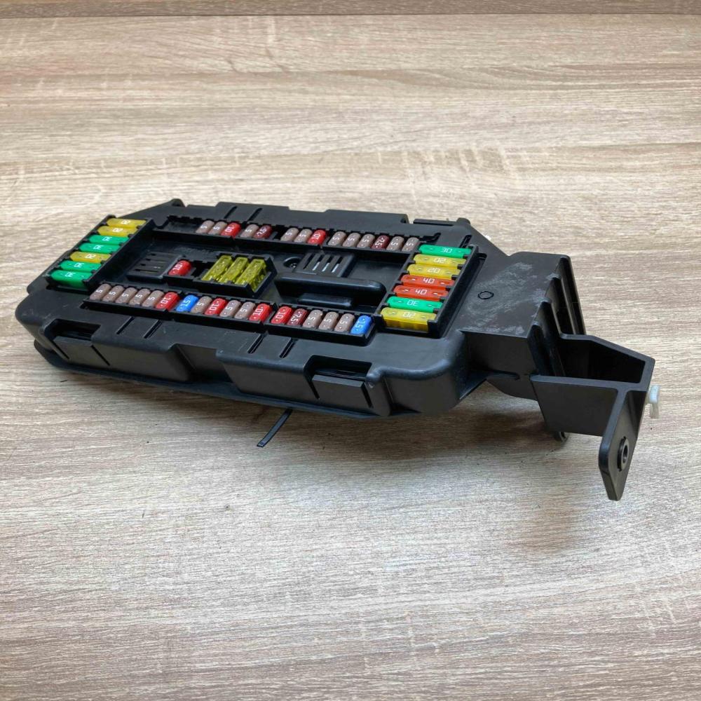 6819653 9265835  Fuse module BMW X5 F15