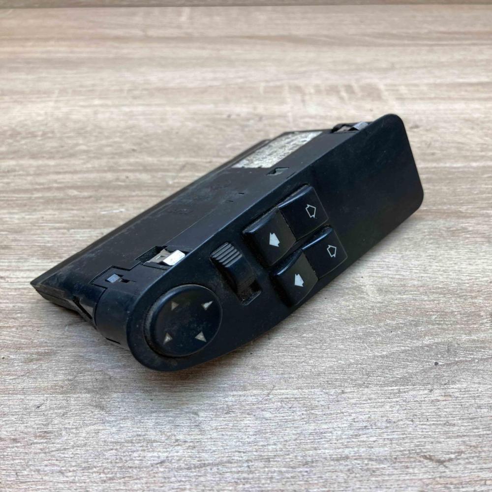 8368967   Electric window control switch BMW 5 E39