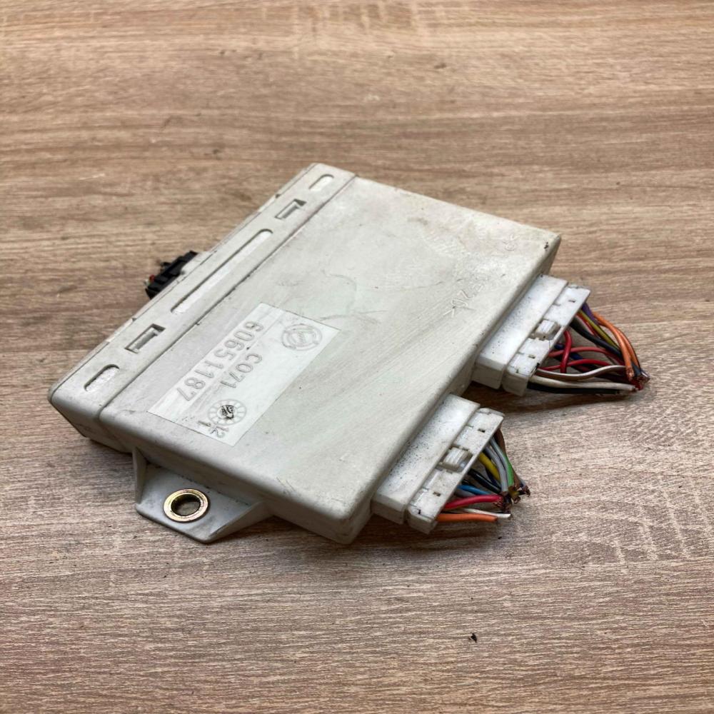 60651187 39007370 C071 Comfort/convenience module Alfa Romeo 156