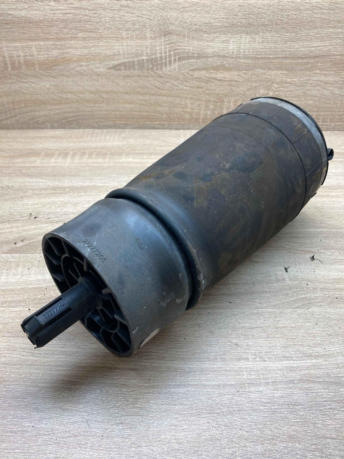 22277266   Air suspension rear shock absorber Land Rover Range Rover Sport L494