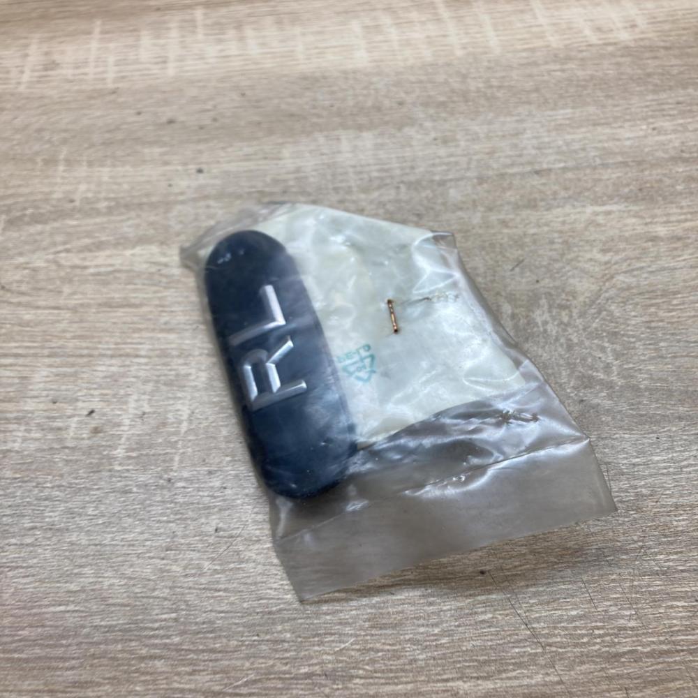 7700843542  RL embelm Manufacturer badge logo/emblem Renault Megane I