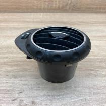 225495   Dash center air vent grill Alfa Romeo GT