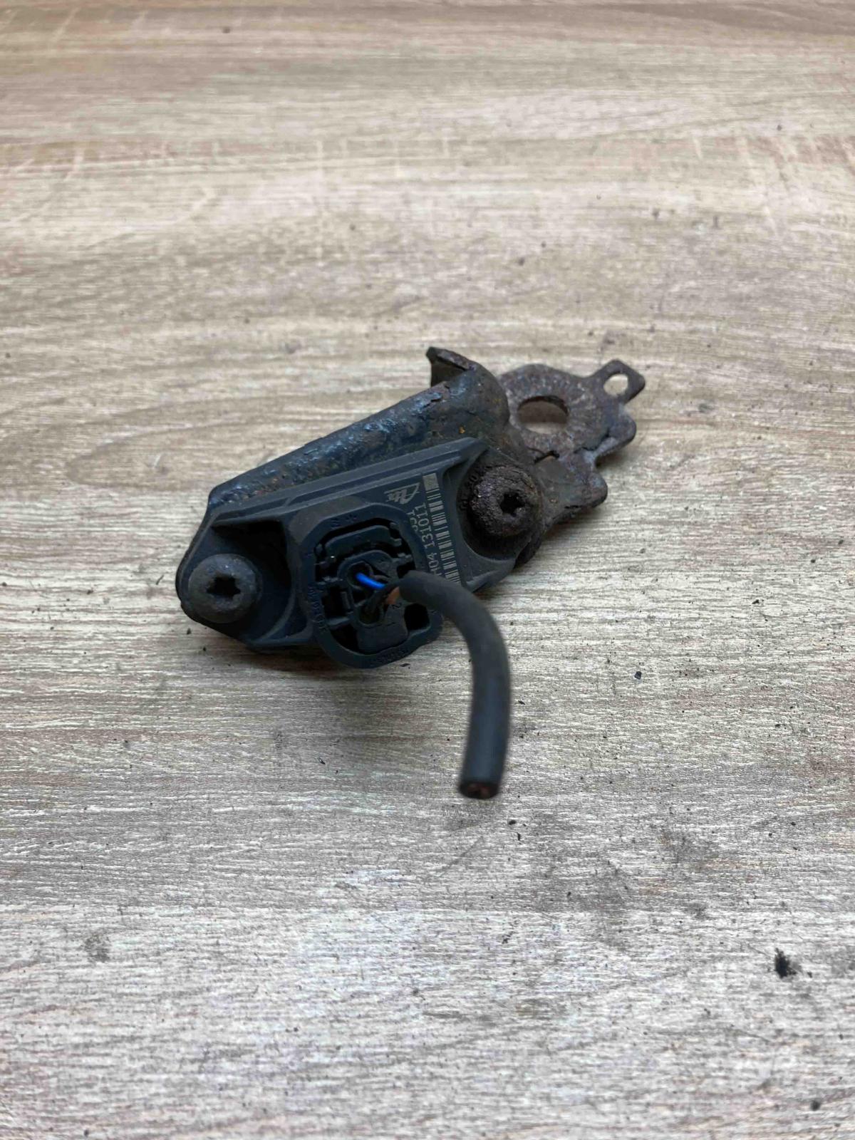 4F0907651 131011  Airbag deployment crash/impact sensor Audi A6 Allroad C6