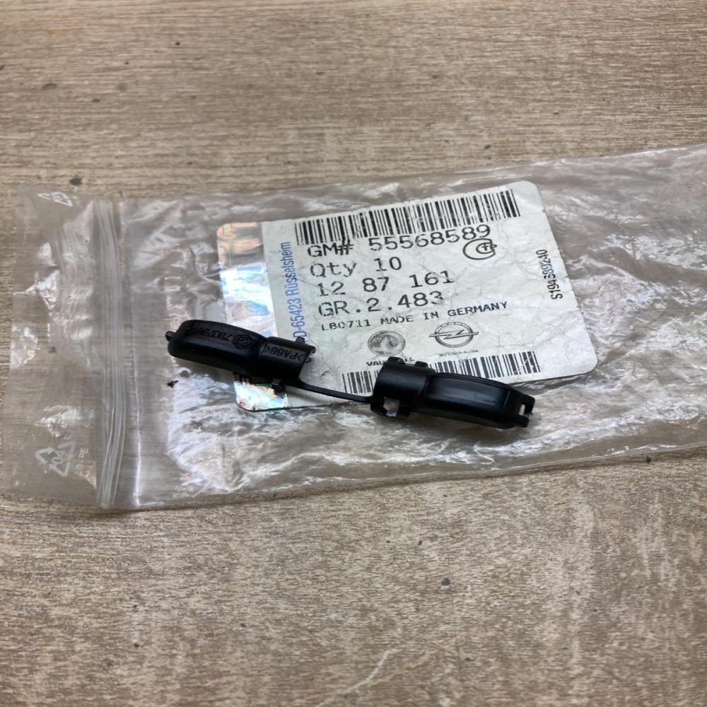 55568589 7807681 Cable tie hook Other wiring loom Opel Vectra C