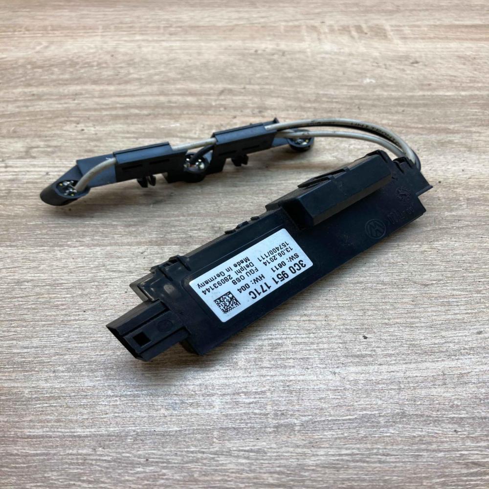 3C0951171C 28093144  Alarm control unit/module Volkswagen PASSAT CC