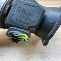 078133471E AFH70 08D I340 Mass air flow meter Volkswagen PASSAT B5