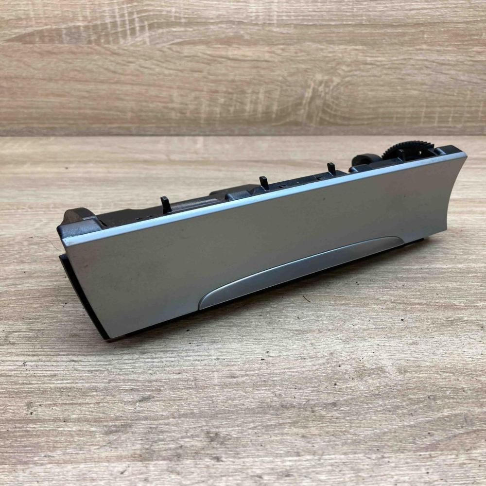 3C0863284 3C0857961  Car ashtray Volkswagen PASSAT B6