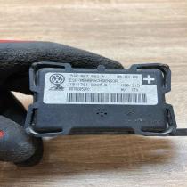 7H0907652A 101701 03673  ESP acceleration yaw rate sensor Volkswagen Touareg I