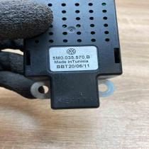 5M0035570B   Aerial antenna amplifier Volkswagen Golf VI