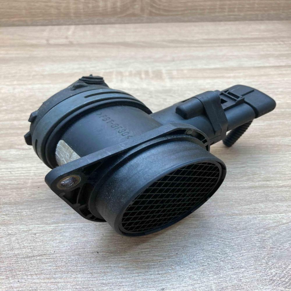 06A906461A 0280218002  Mass air flow meter Audi A3 S3 8L