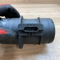 03L906461A 0281002956  Mass air flow meter Volkswagen Tiguan