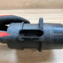 03G906461C 0281002735  Mass air flow meter Volkswagen Tiguan