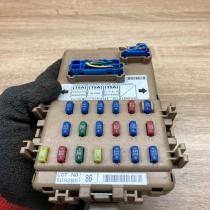 LB100603B 509285  Fuse box set Subaru Forester SG