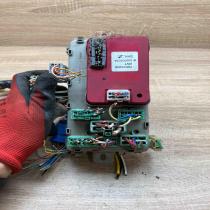 YWC104500 53070107A YQE000070 Fuse module Rover 45