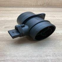 074906461B 0281002461  Mass air flow meter Volkswagen PASSAT B6