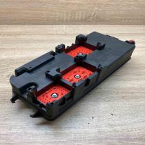 13144709 460023260  Fuse module Opel Vectra C