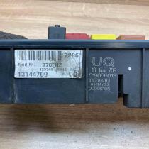 13144709 460023260  Fuse module Opel Vectra C