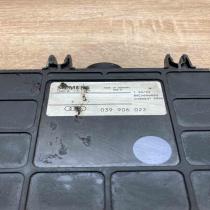 039906022   Engine control unit/module ECU Audi 80 90 S2 B4
