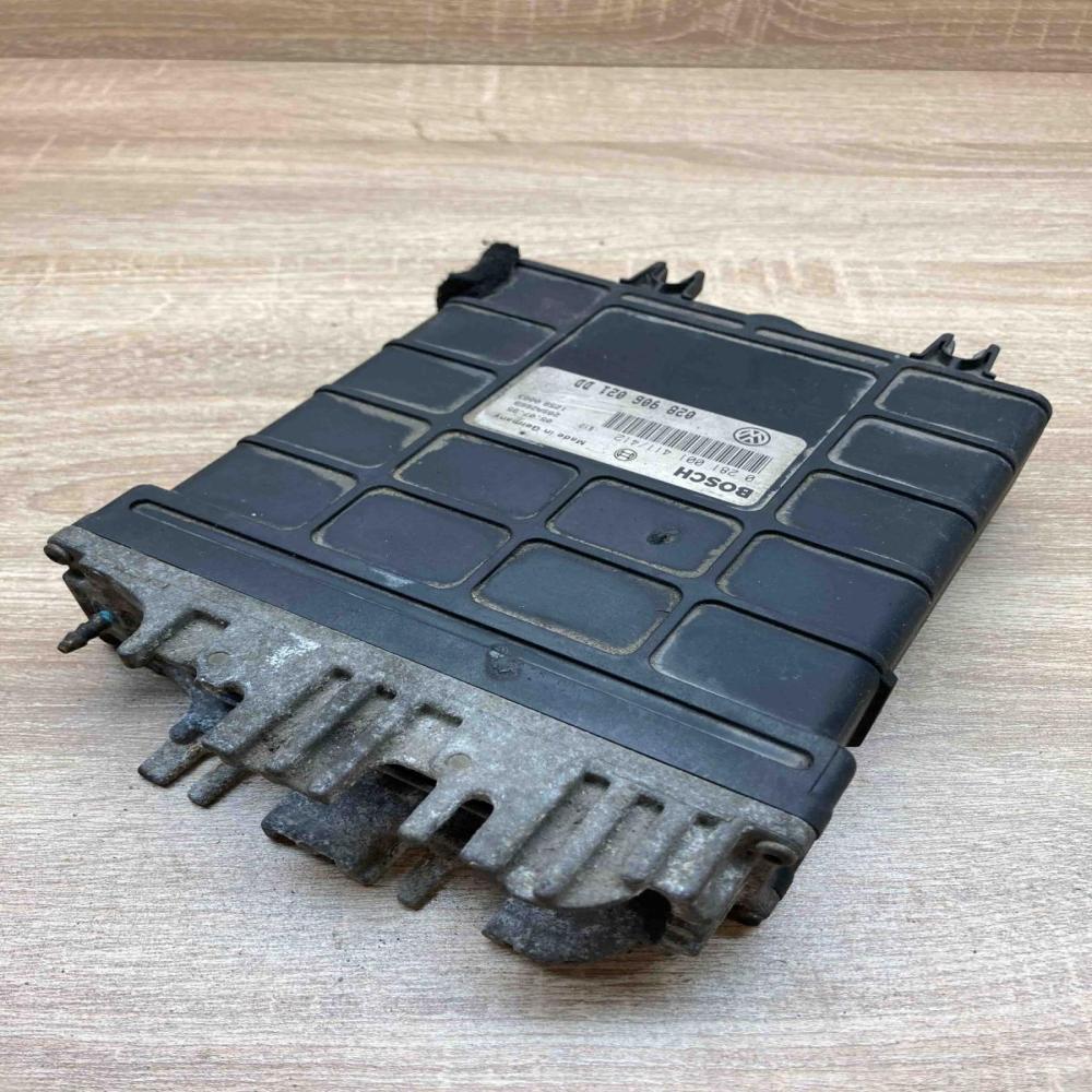 028906021DD 0281001411 Used Engine control unit/module ECU Volkswagen PASSAT B5