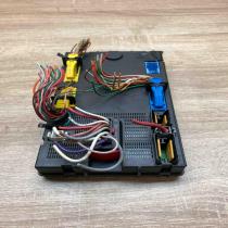 6025408262 73651212R  Central body control module Renault Espace III