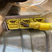 231000 0810 89170 44  Airbag control unit/module Toyota Picnic
