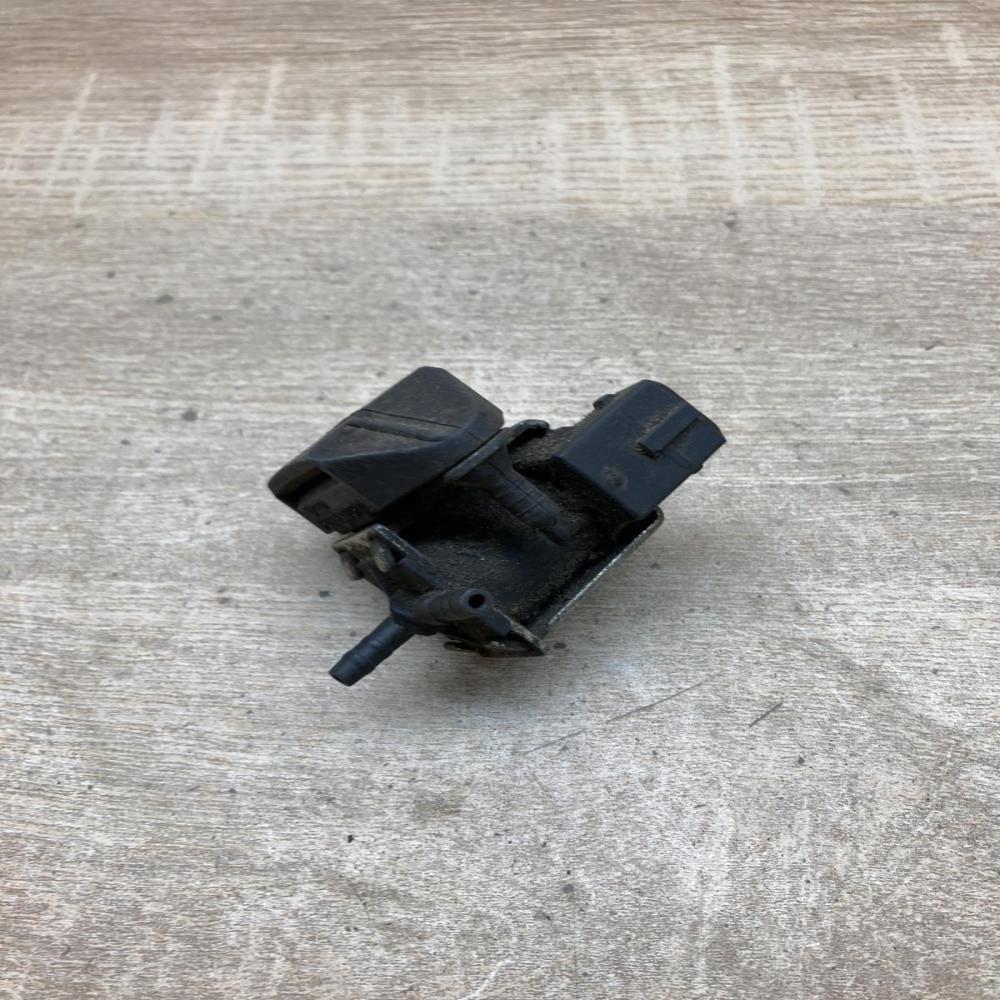 028906283F 72189500  Turbo solenoid valve Audi A2