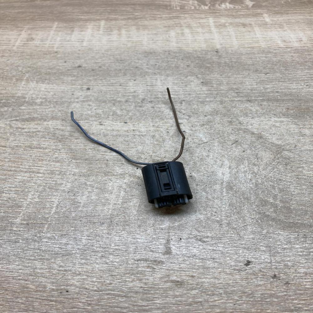 8373330   Plug wire Land Rover Range Rover L322